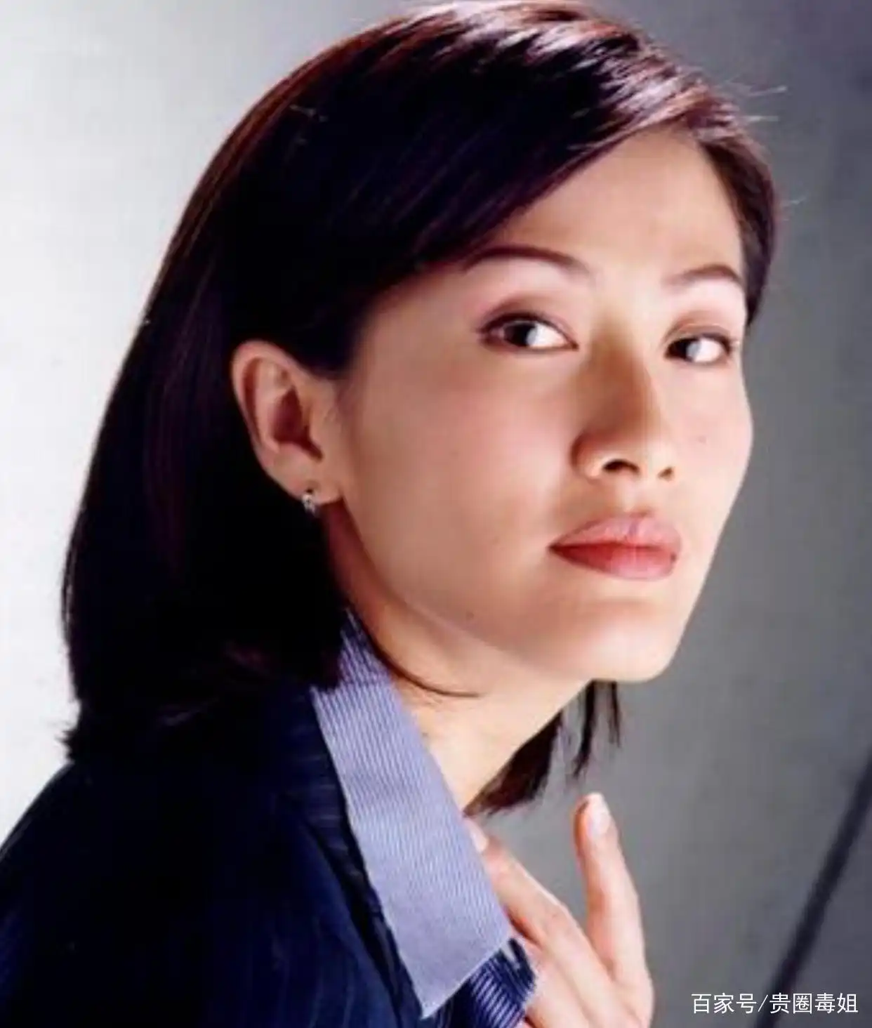 大长脸美女 女星大长脸 气质独特大长脸_长方形脸女明星